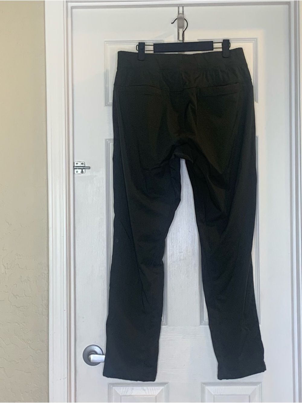 Lululemon Great Wall Pant *32"
Dark Olive (First Release) Size Large - Picture 2 of 10